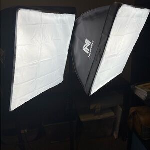 Softbox Lighting Kit - set of two lights